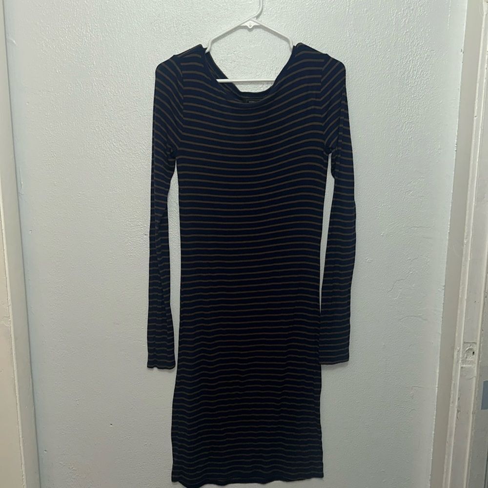 BCBG Maxazria Midi Dress size Large